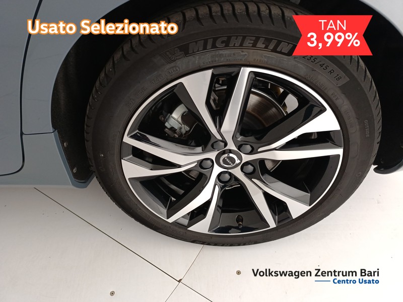 Volvo V60 2.0 b4 ultimate dark auto - 15