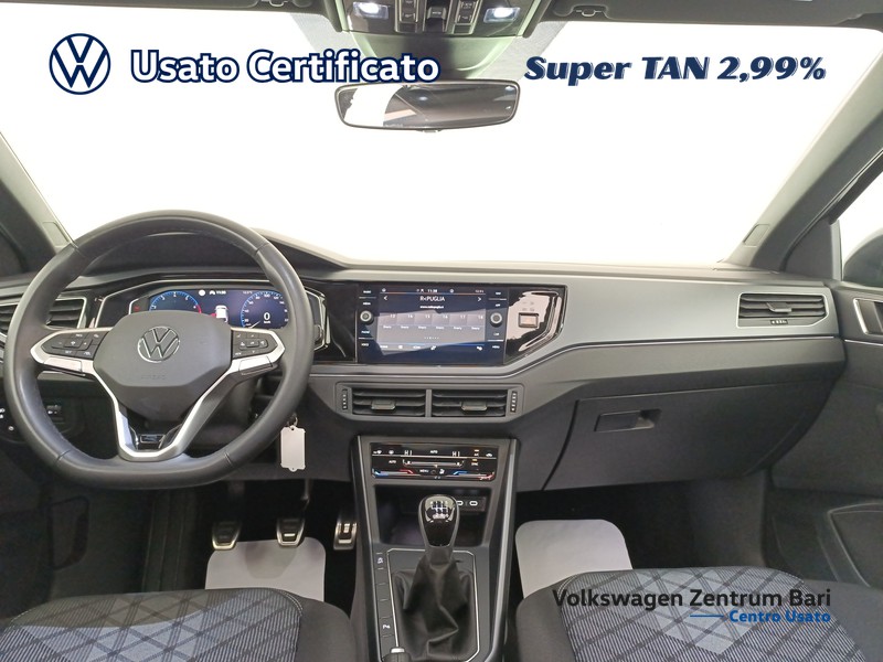 Volkswagen Taigo 1.0 tsi r-line 115cv - 19