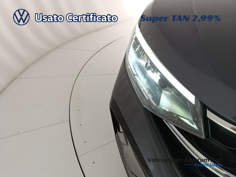 Volkswagen Taigo 1.0 tsi r-line 115cv - 24