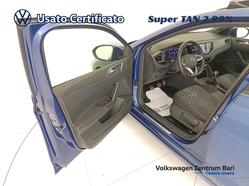 Volkswagen Taigo 1.0 tsi r-line 115cv - 10