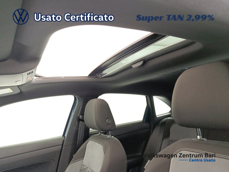 Volkswagen Taigo 1.0 tsi r-line 115cv - 14