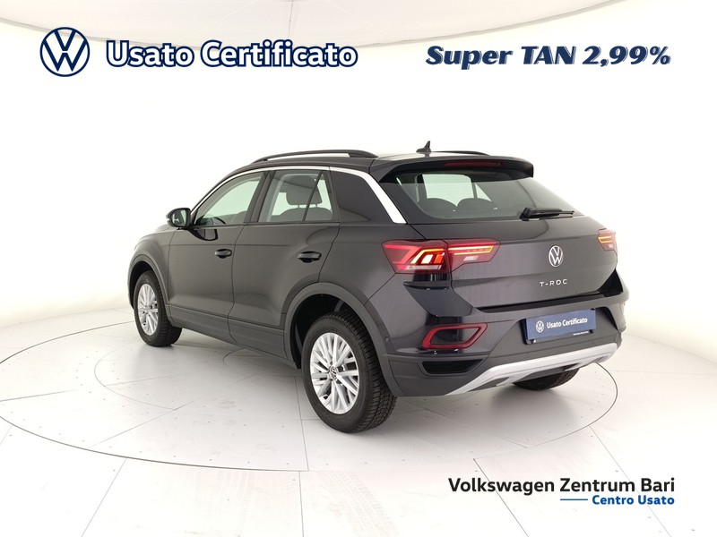 Volkswagen T-Roc 1.5 tsi life dsg - 8