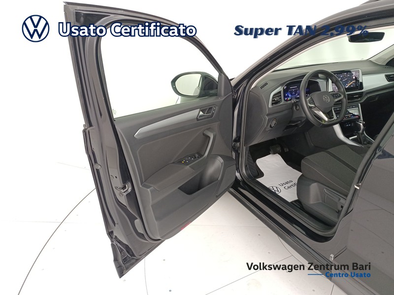 Volkswagen T-Roc 1.5 tsi life dsg - 12