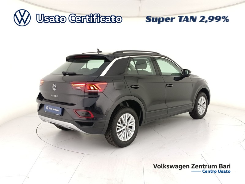 Volkswagen T-Roc 1.5 tsi life dsg - 26