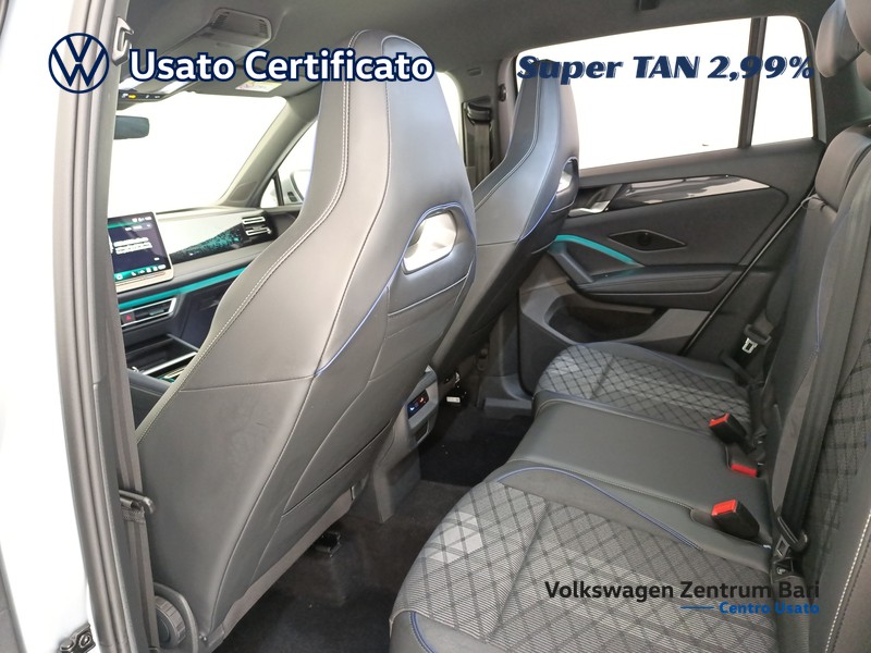 Volkswagen Tiguan 2.0 tdi r-line 150cv dsg - 18