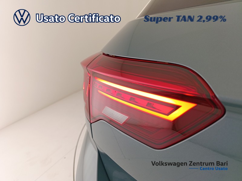 Volkswagen T-Roc 1.0 tsi style 110cv - 18