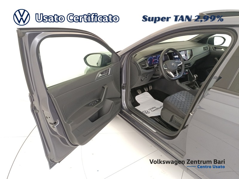 Volkswagen Taigo 1.0 tsi r-line 115cv - 12