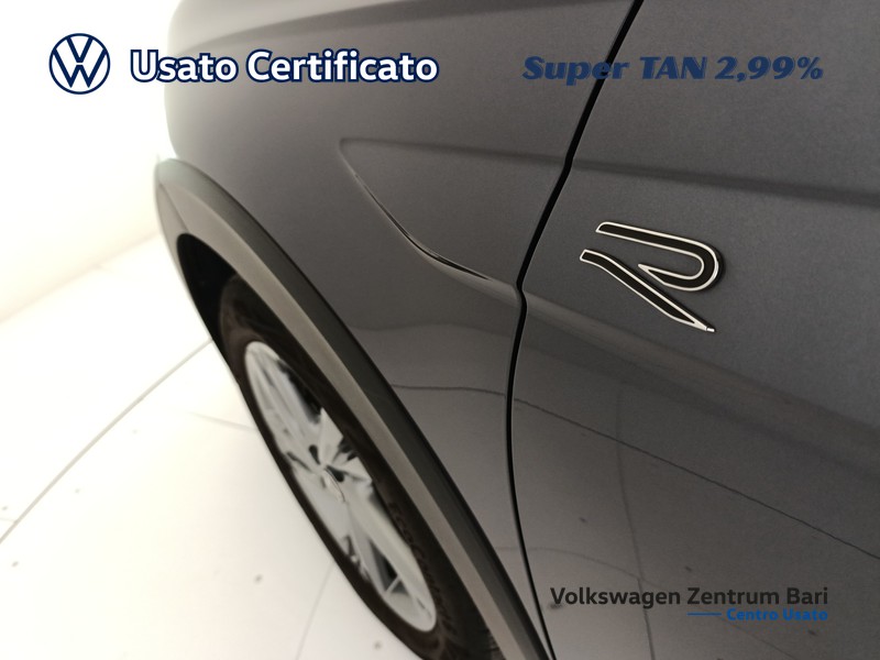 Volkswagen Taigo 1.0 tsi r-line 115cv - 17