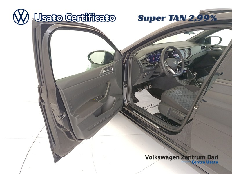 Volkswagen Taigo 1.0 tsi r-line 115cv - 10