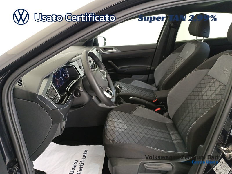 Volkswagen Taigo 1.0 tsi r-line 115cv - 11