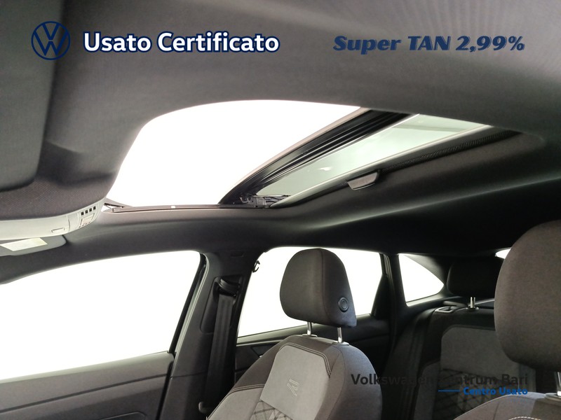 Volkswagen Taigo 1.0 tsi r-line 115cv - 13
