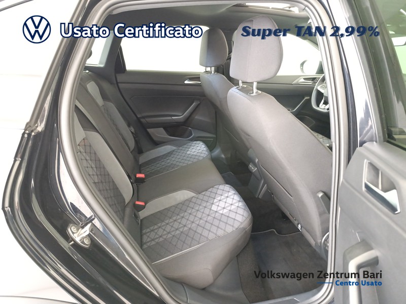Volkswagen Taigo 1.0 tsi r-line 115cv - 19
