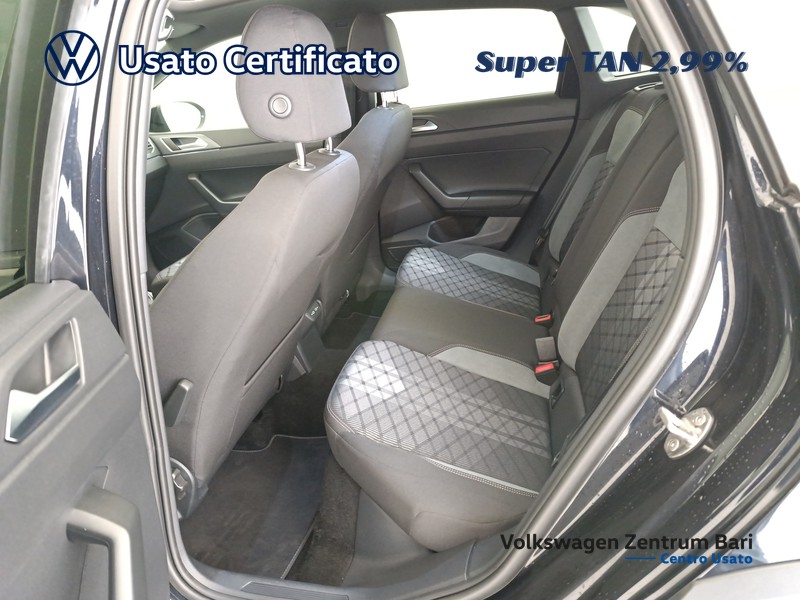 Volkswagen Taigo 1.0 tsi r-line 115cv dsg - 16