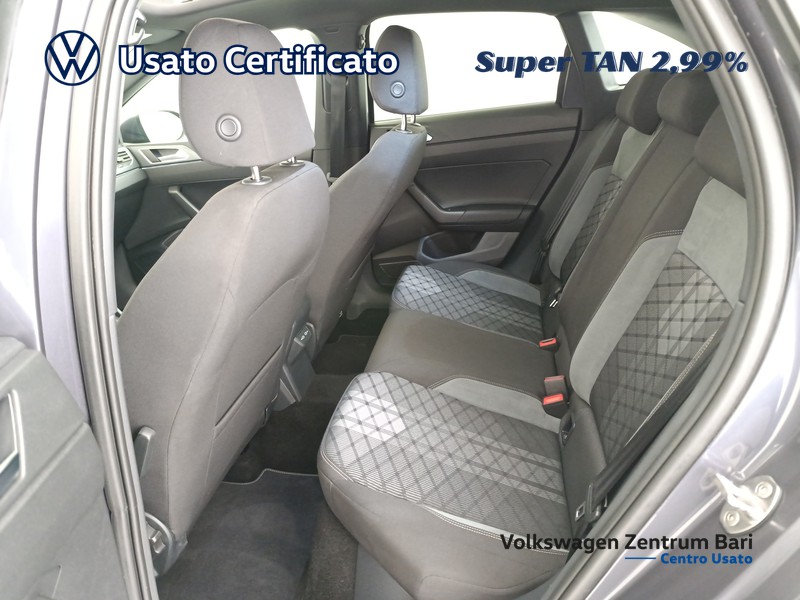 Volkswagen Taigo 1.0 tsi r-line 115cv dsg - 17
