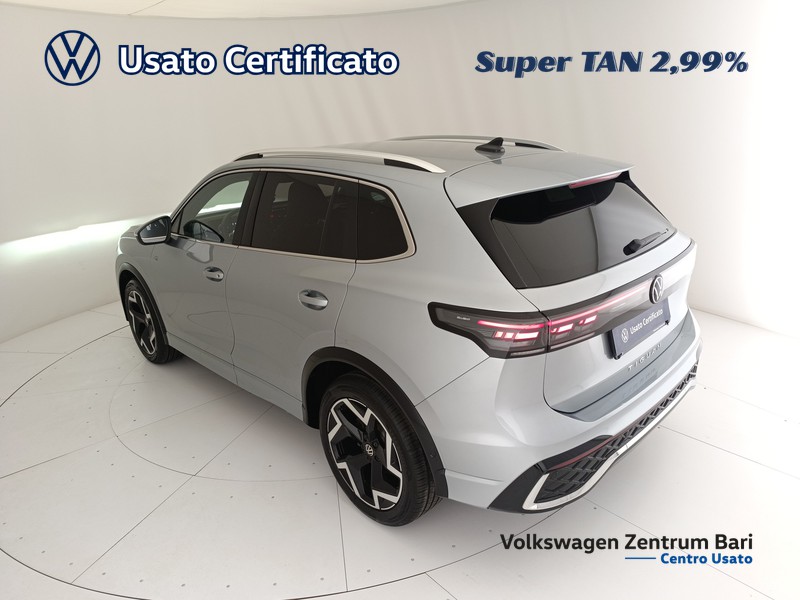 Volkswagen Tiguan 2.0 tdi r-line 150cv dsg - 18