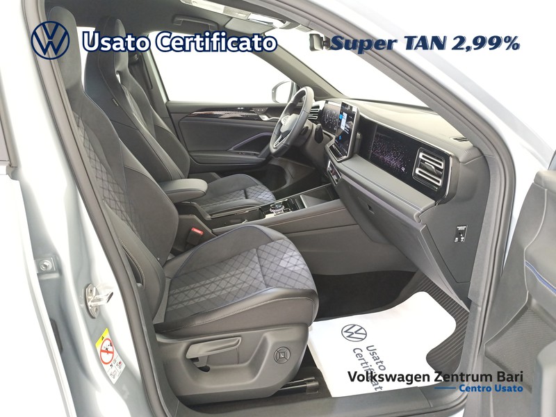 Volkswagen Tiguan 2.0 tdi r-line 150cv dsg - 23