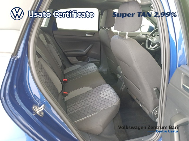 Volkswagen Taigo 1.0 tsi r-line 115cv - 22