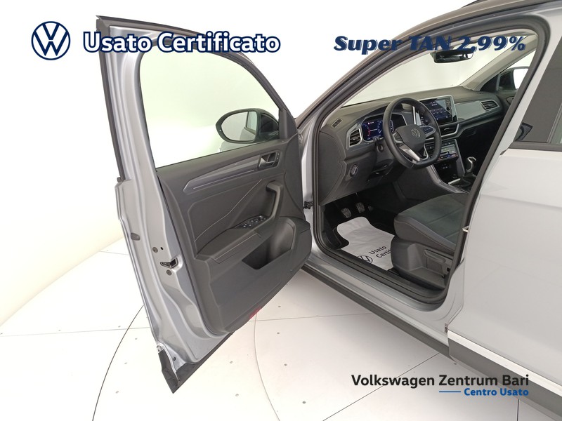 Volkswagen T-Roc 1.0 tsi style 115cv - 13