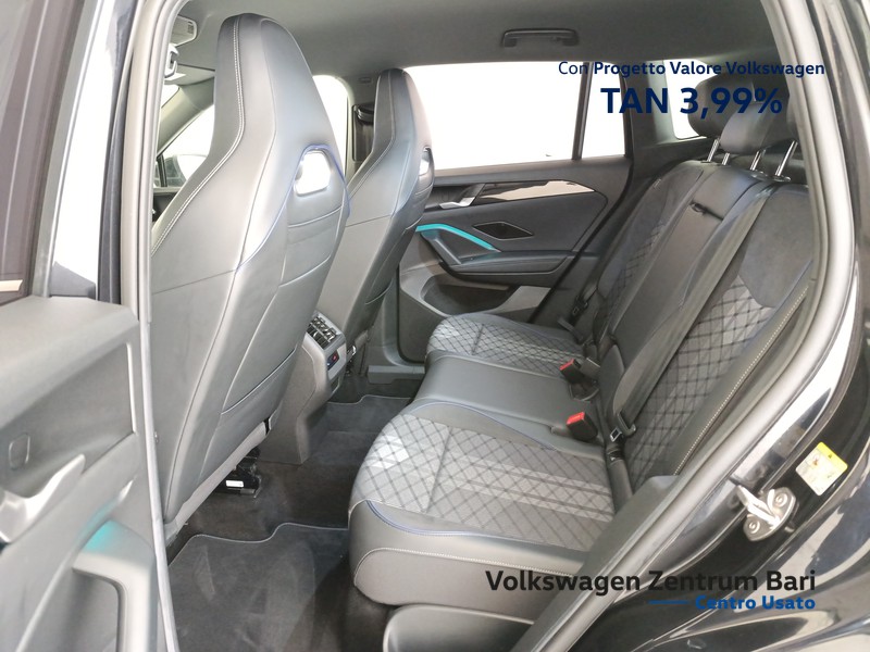 Volkswagen Tiguan 2.0 tdi r-line 150cv dsg - 18