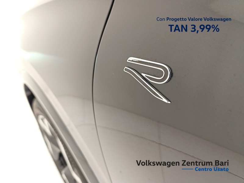 Volkswagen Tiguan 2.0 tdi r-line 150cv dsg - 17