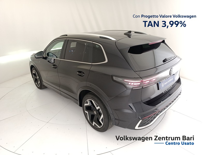 Volkswagen Tiguan 2.0 tdi r-line 150cv dsg - 18