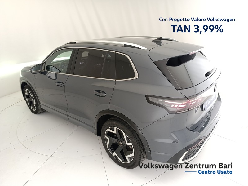 Volkswagen Tiguan 2.0 tdi r-line 150cv dsg - 18