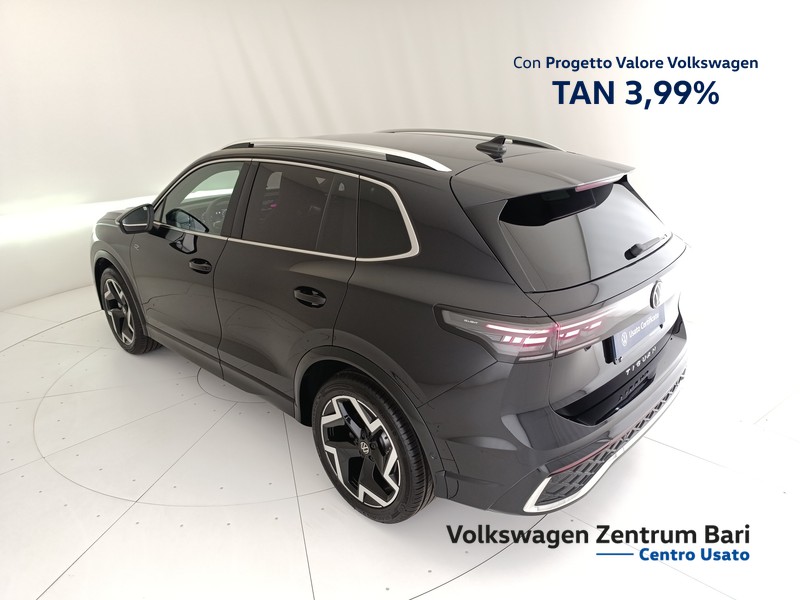 Volkswagen Tiguan 2.0 tdi r-line 150cv dsg - 18