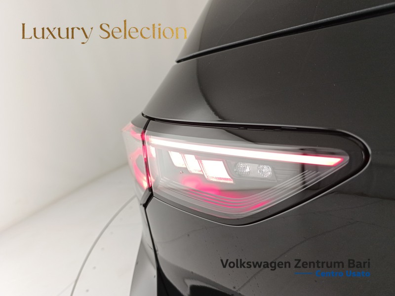 Volkswagen Golf 2.0 tsi r 4motion 333cv dsg - 25