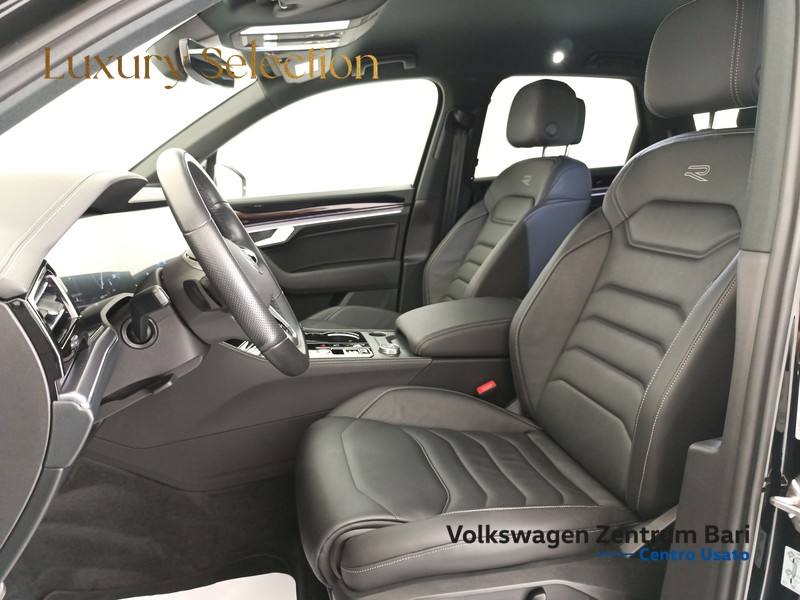 Volkswagen Touareg 3.0 v6 tdi elegance r-line exterior pack 231cv tiptronic - 14