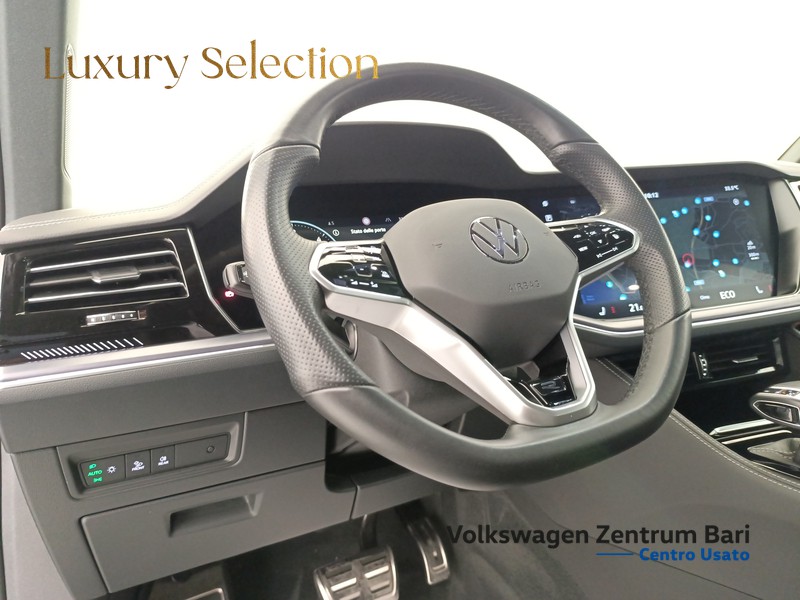 Volkswagen Touareg 3.0 v6 tdi elegance r-line exterior pack 231cv tiptronic - 16