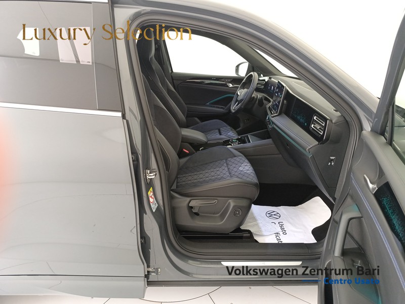 Volkswagen Tiguan 2.0 tdi r-line 4motion 193cv dsg - 19