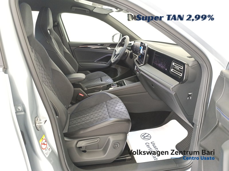 Volkswagen Tiguan 2.0 tdi r-line 150cv dsg - 23