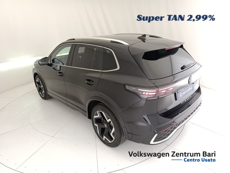 Volkswagen Tiguan 2.0 tdi r-line 150cv dsg - 18