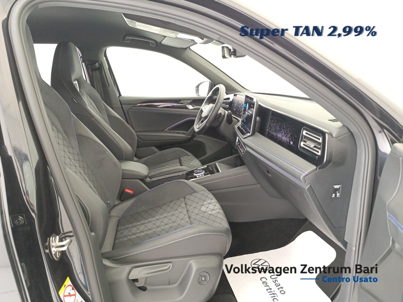 Volkswagen Tiguan 2.0 tdi r-line 150cv dsg - 23