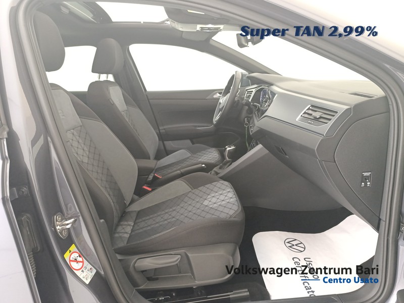 Volkswagen Taigo 1.0 tsi r-line 115cv dsg - 20