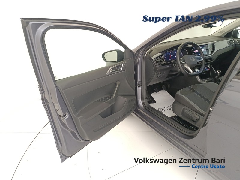 Volkswagen Polo 1.0 tsi style 95cv - 12