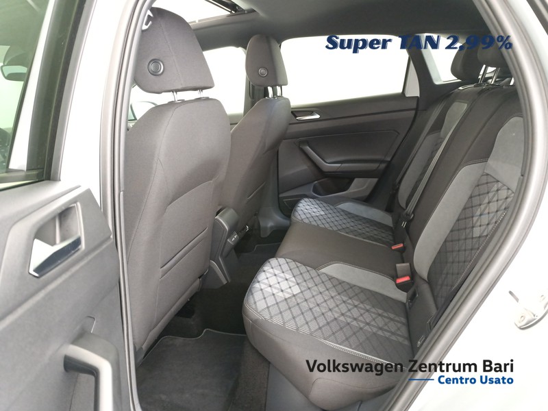 Volkswagen Taigo 1.0 tsi r-line 115cv - 21