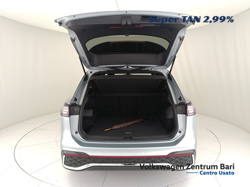Volkswagen Tiguan 2.0 tdi r-line 150cv dsg - 19