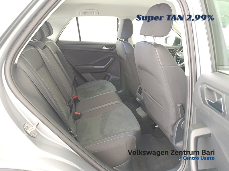 Volkswagen T-Roc 1.0 tsi style 115cv - 19