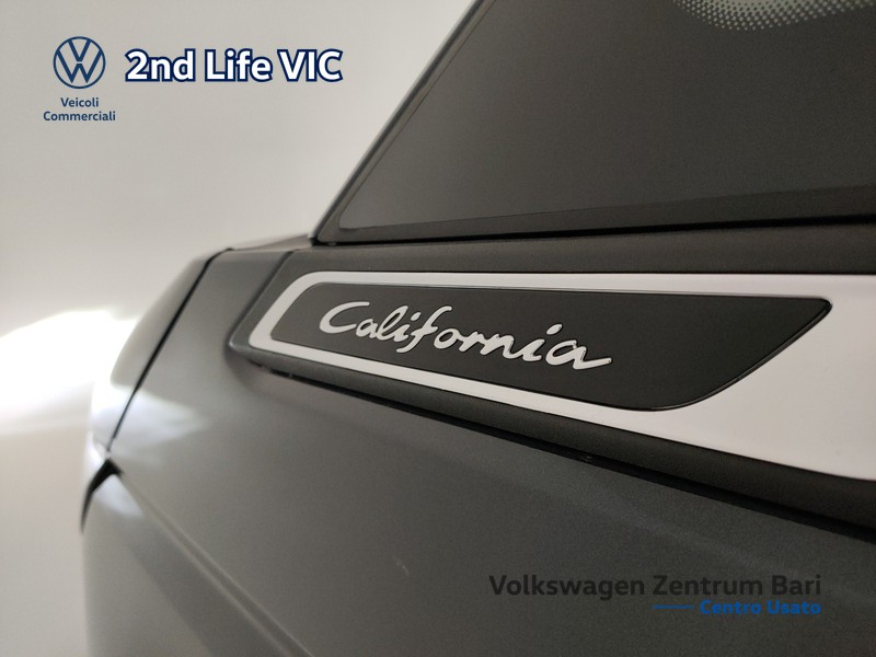 Volkswagen VIC T6 Transporter California Beach5 110TDI Aut - 29