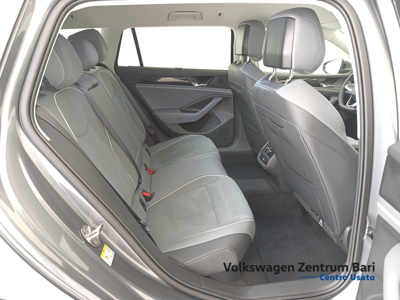 Volkswagen Passat 2.0 tdi scr business 150cv dsg - 20