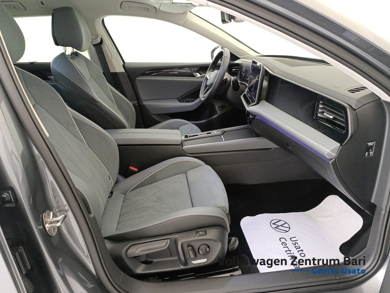 Volkswagen Passat 2.0 tdi scr business 150cv dsg - 21