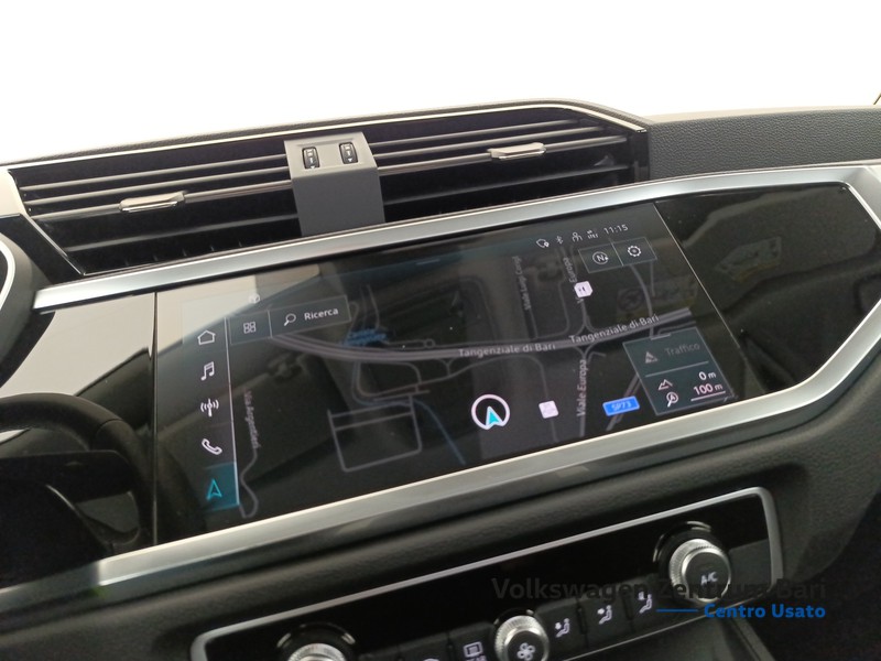 Audi Q3 35 2.0 tdi business advanced s-tronic - 11