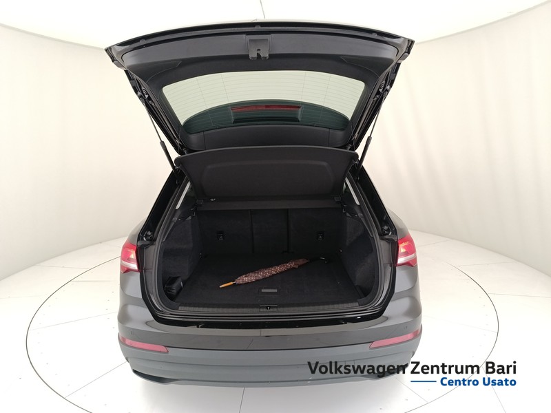 Audi Q3 35 2.0 tdi business advanced s-tronic - 18