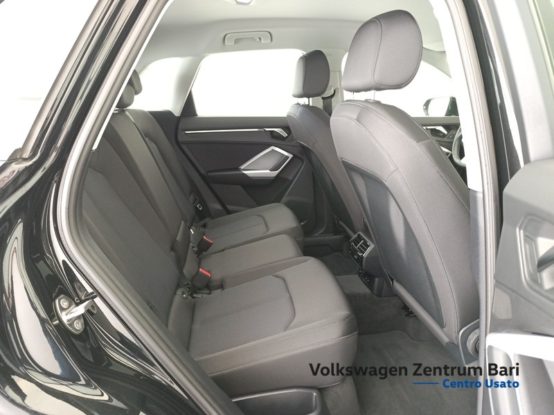 Audi Q3 35 2.0 tdi business advanced s-tronic - 19
