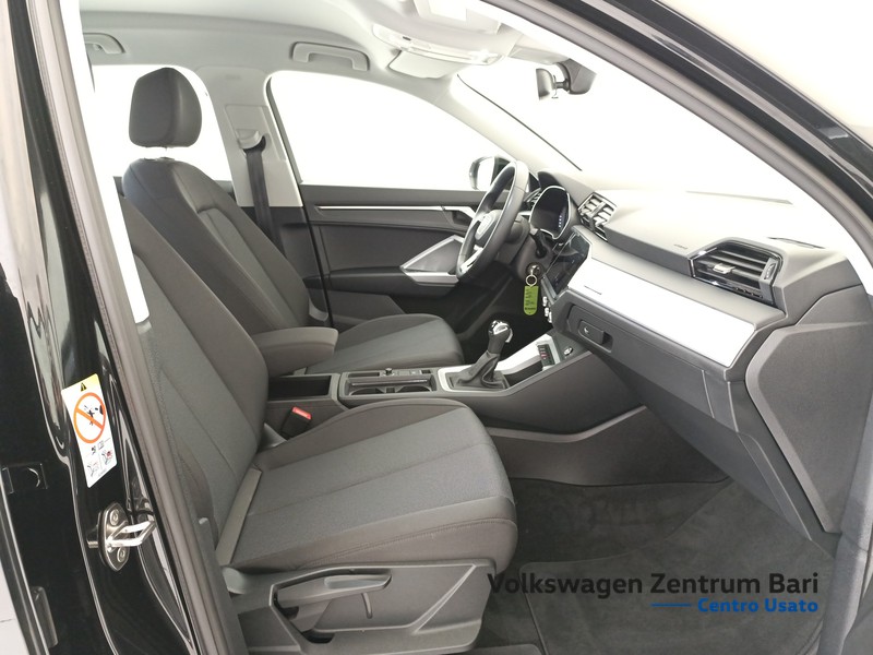 Audi Q3 35 2.0 tdi business advanced s-tronic - 20