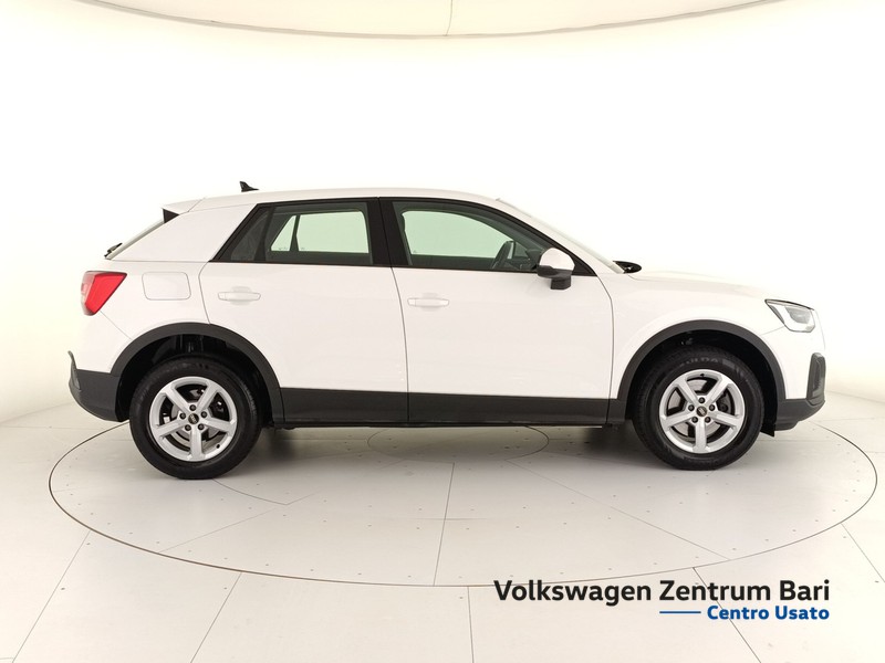 Audi Q2 35 2.0 tdi business s-tronic - 5