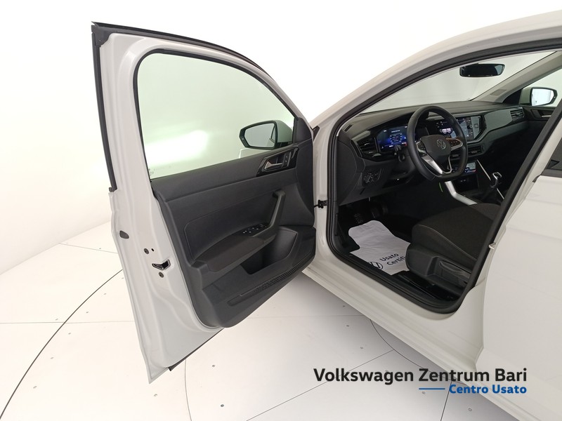 Volkswagen Polo 1.0 tsi life 95cv - 13