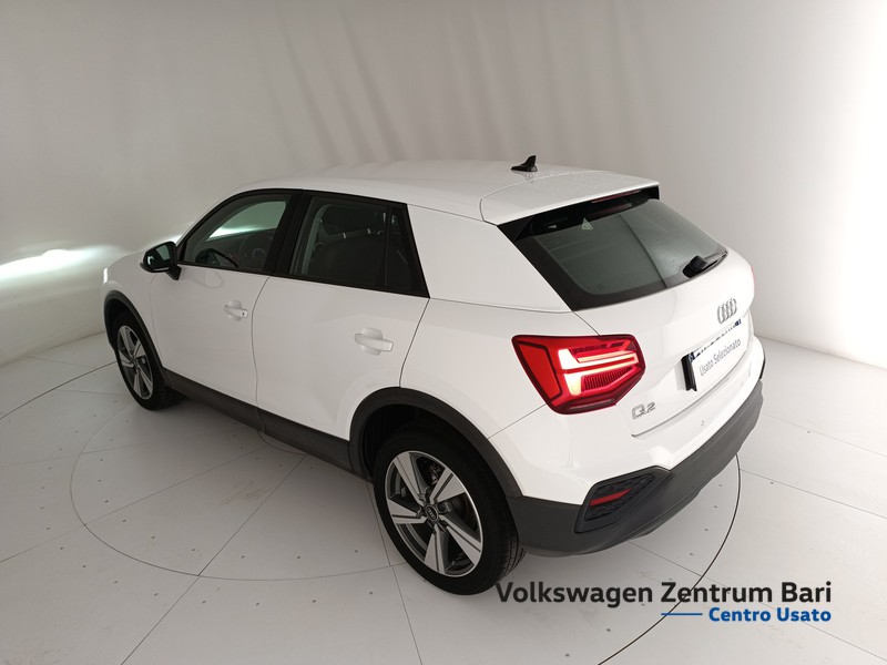 Audi Q2 30 2.0 tdi business s-tronic - 13