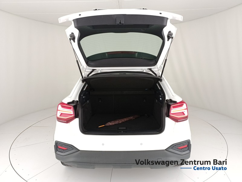 Audi Q2 30 2.0 tdi business s-tronic - 15